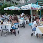 Hotel Tropical