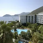 Tropical 4*