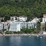 Tropical 4*