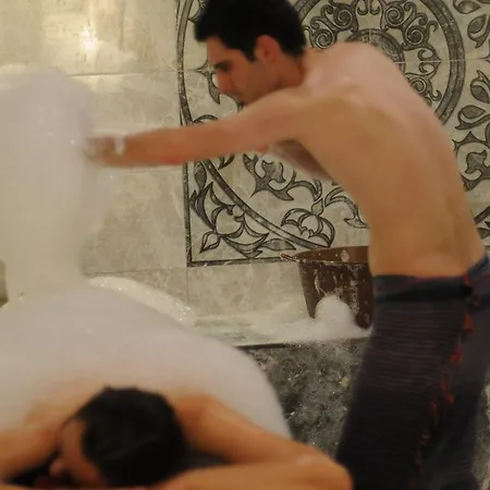 Tropical ホテル マルマリス