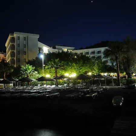 Tropical Hotel